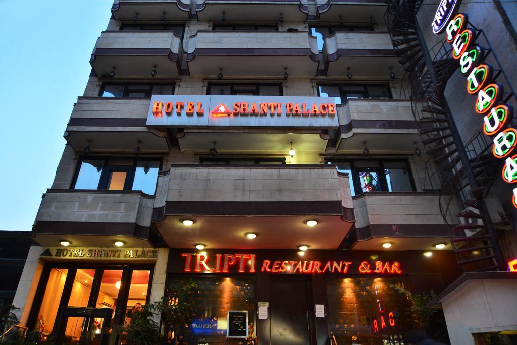 Hotel Shanti Palace West Нью-Дели Экстерьер фото